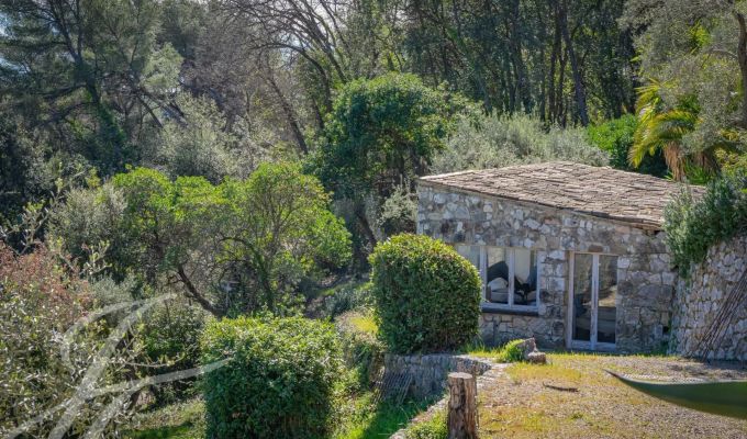 Vendita Terreno Roquefort-les-Pins