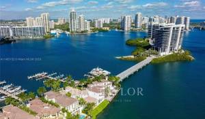 Vendita Villa Aventura