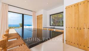 Vendita Villa Cala Llenya
