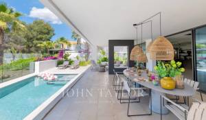 Vendita Villa Cala Llenya