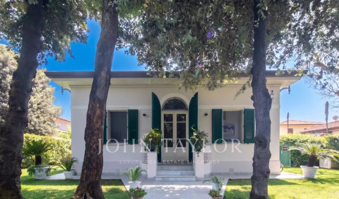 Vendita Villa LUCCA  