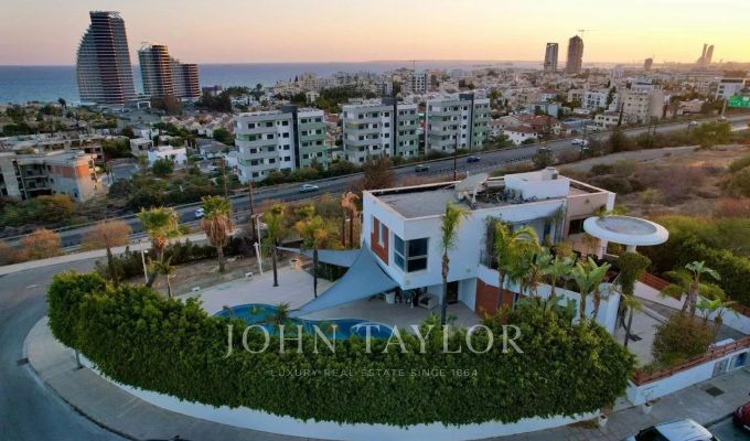 Vendita Villa Mouttagiaka