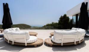 Vendita Villa Roca Llisa