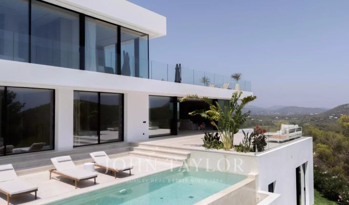 Vendita Villa Roca Llisa