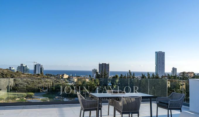 Vendita Attico Mouttagiaka